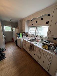 Brighton Apartment for rent 3 Bedrooms 1 Bath Boston - $3,000
